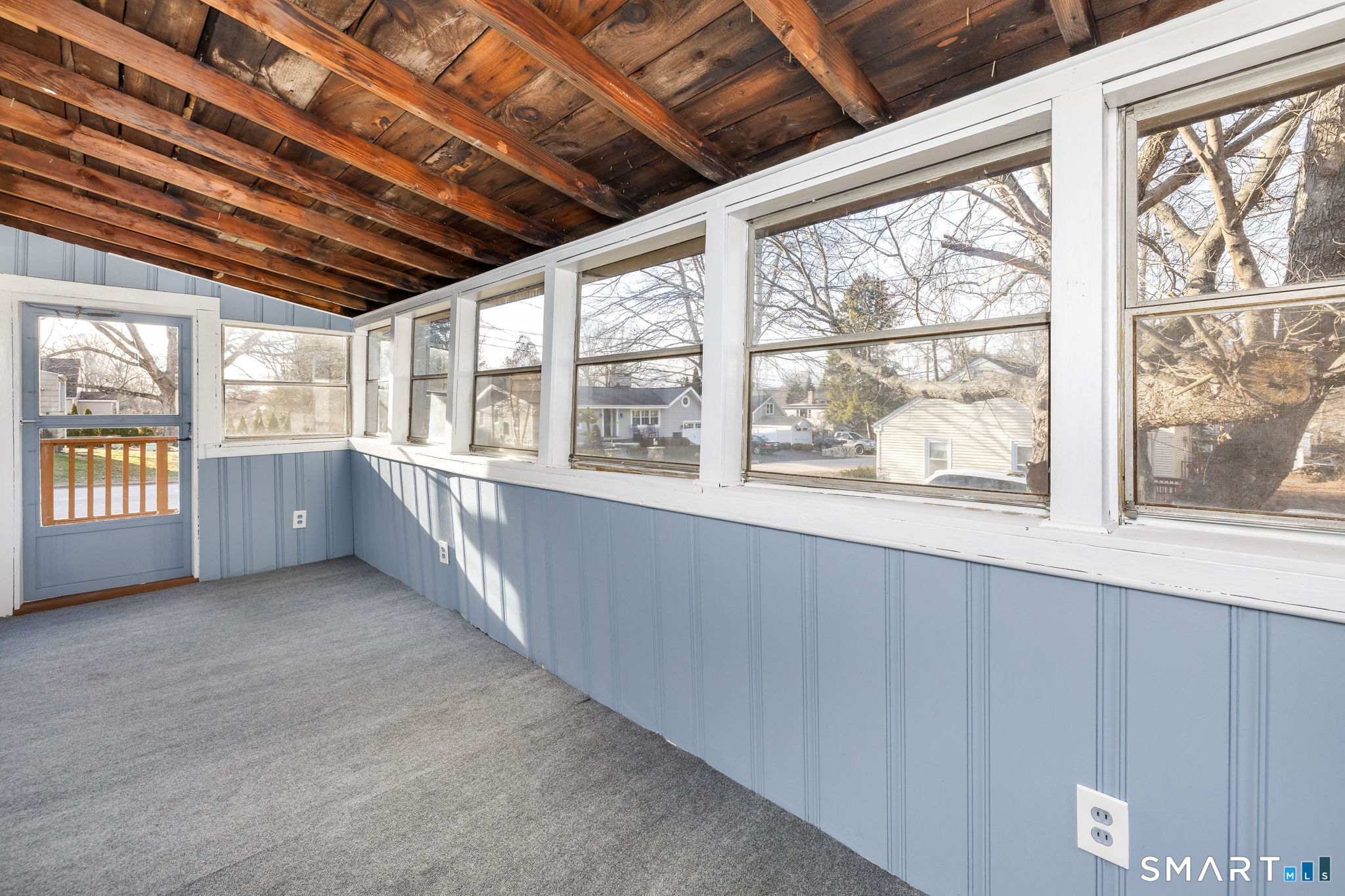 East Hampton, Connecticut 06424, United States, 3 Bedrooms Bedrooms, ,2 BathroomsBathrooms,Residential,Active,257005