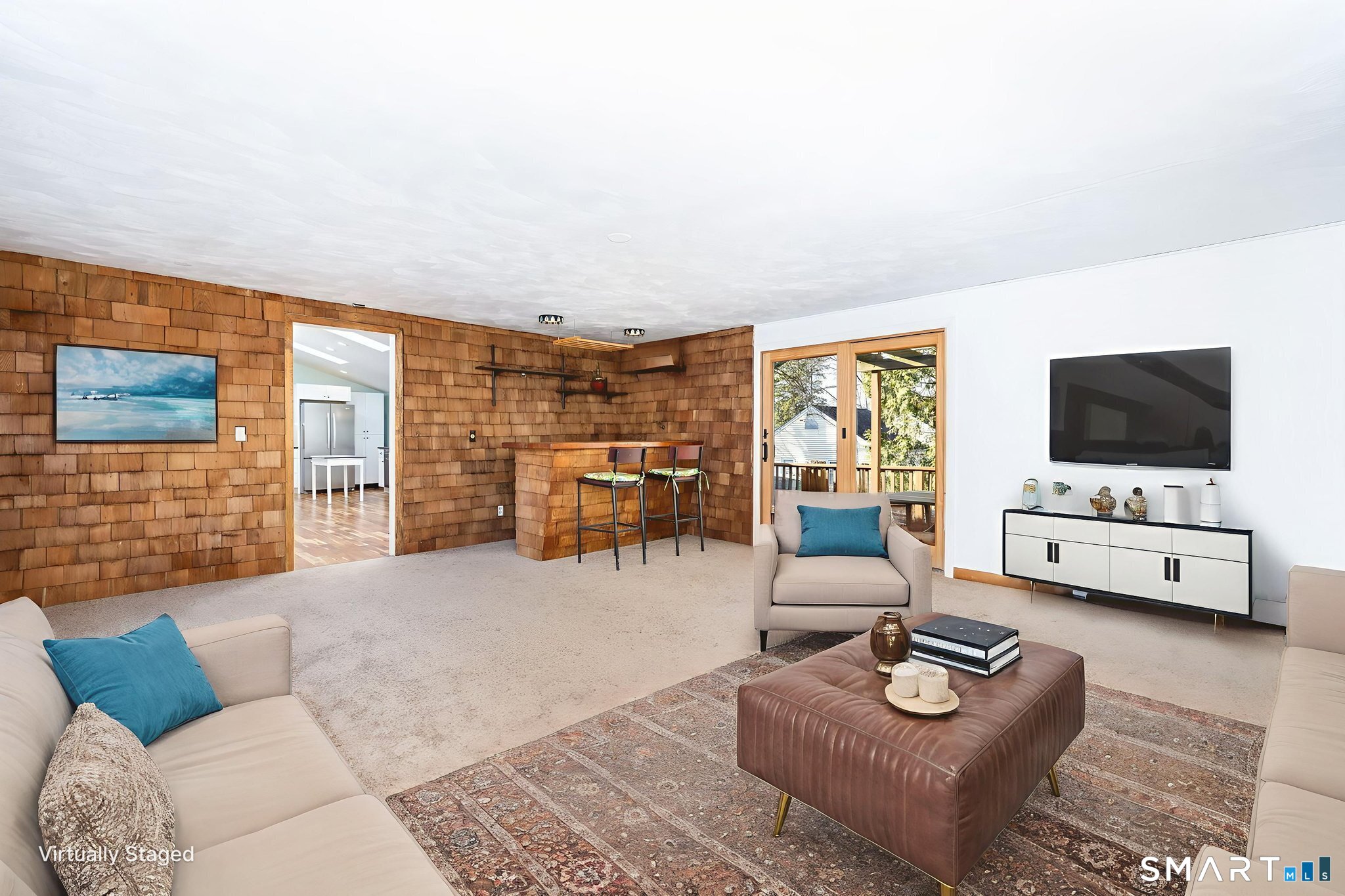 East Hampton, Connecticut 06424, United States, 3 Bedrooms Bedrooms, ,2 BathroomsBathrooms,Residential,Active,257005