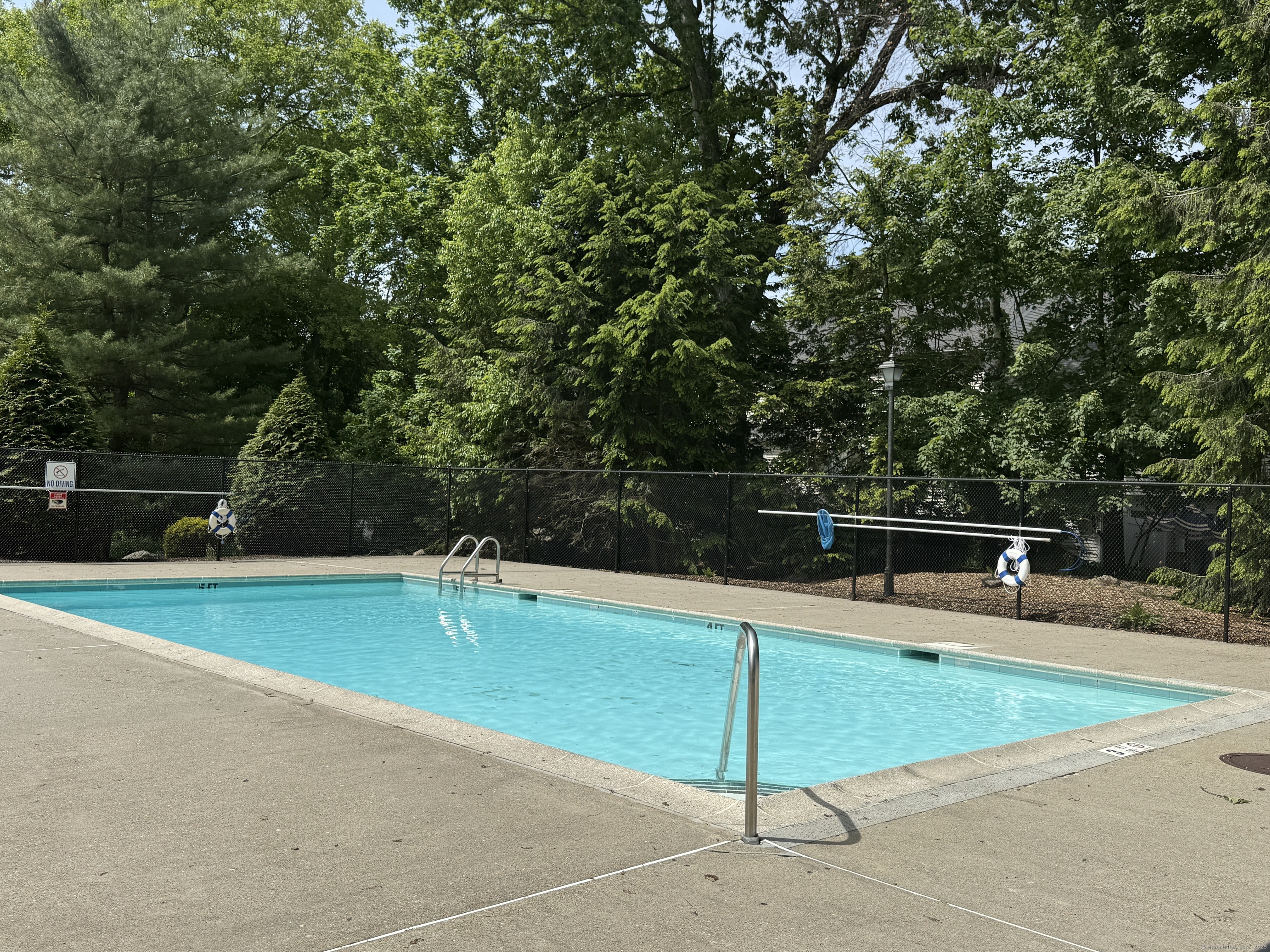 2A Jeanette Street #7, Danbury, Connecticut image 24
