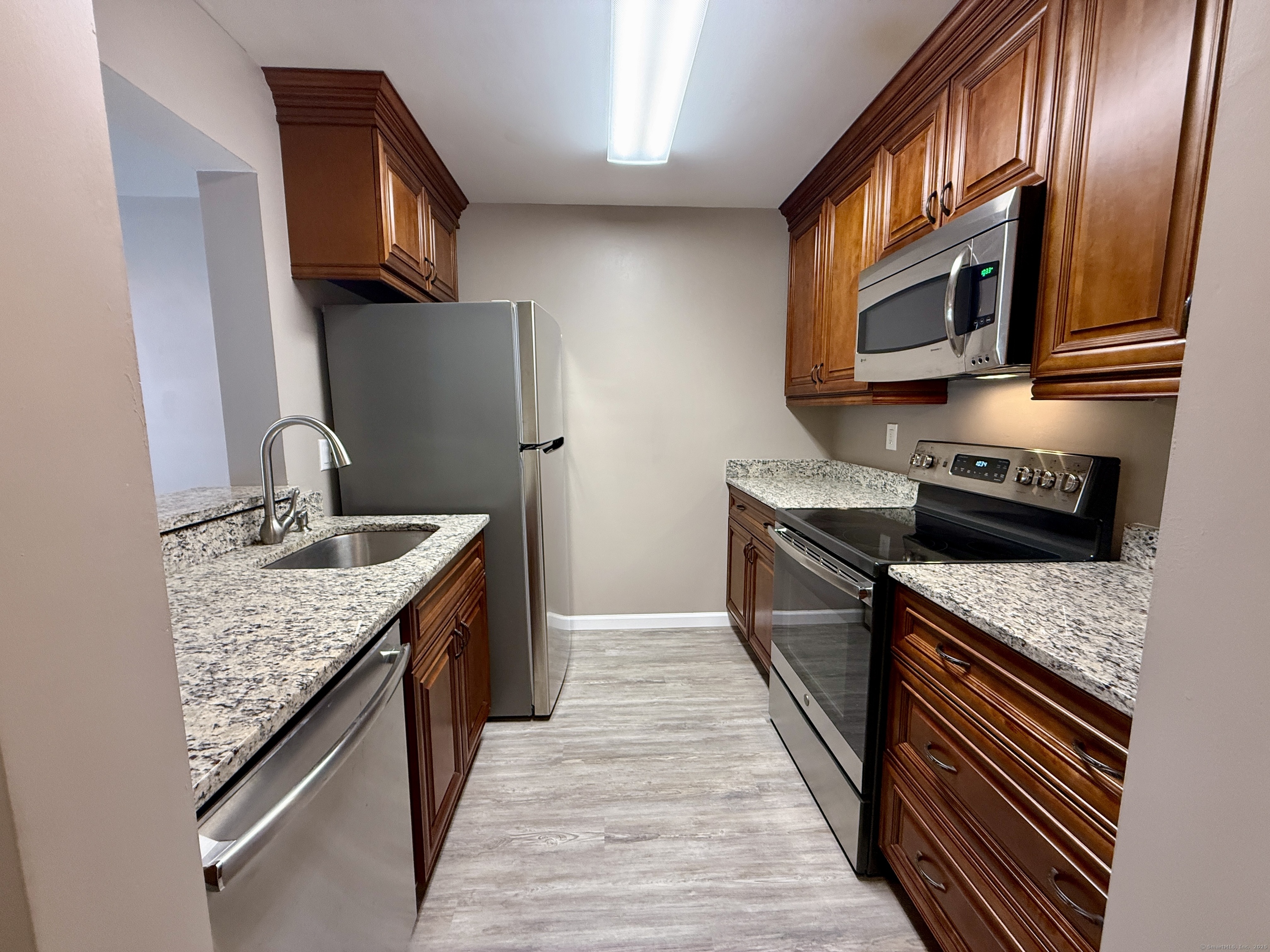 2A Jeanette Street #7, Danbury, Connecticut image 8
