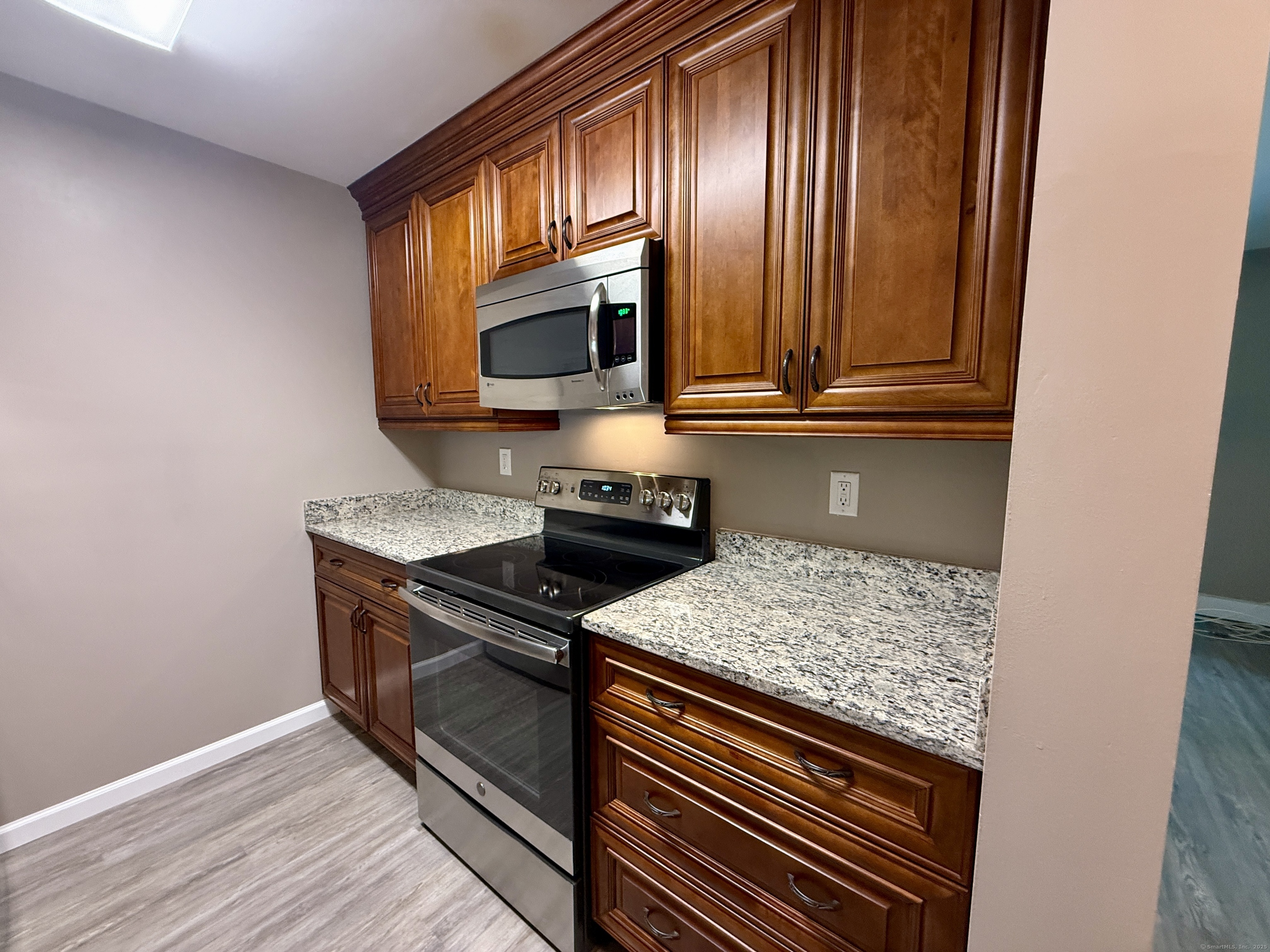 2A Jeanette Street #7, Danbury, Connecticut image 9