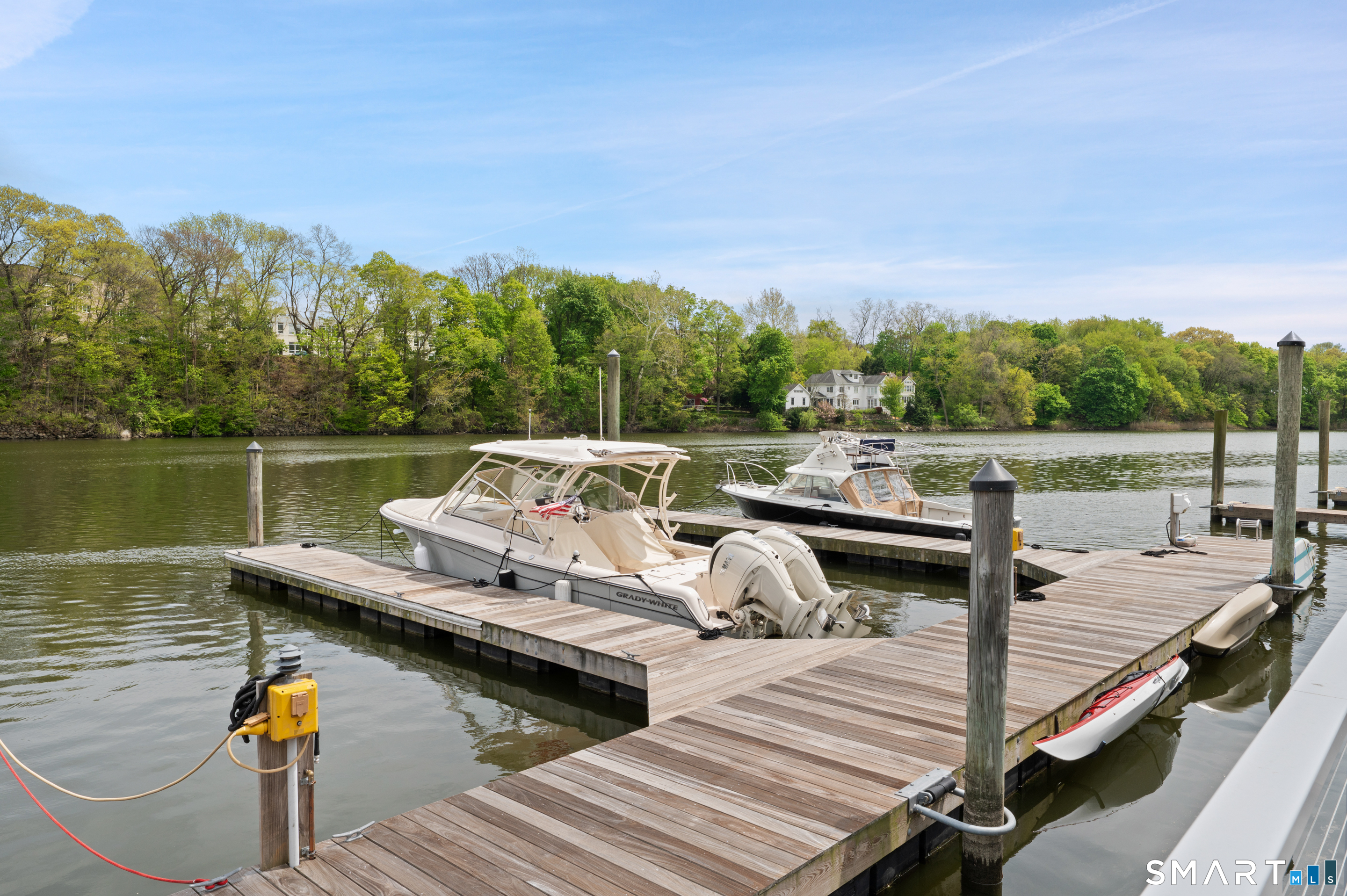 115 River Road APT 3