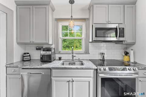 Tiny photo for 5 Richards Grove Road, Waterford, CT 06375 (MLS # 24199651)