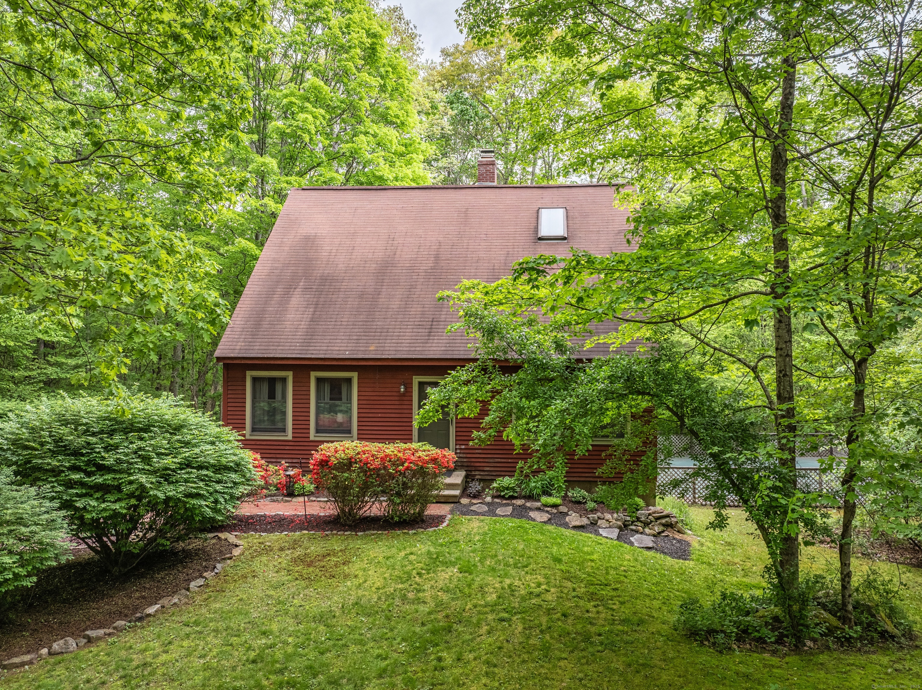 85 Ellise Road