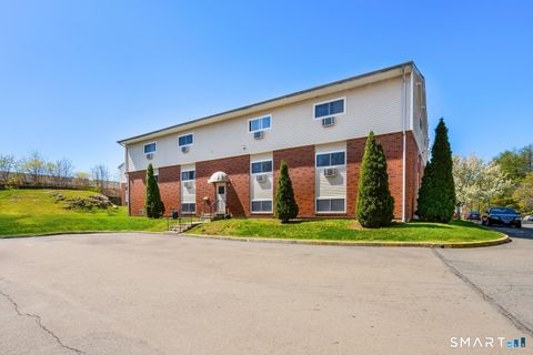 Photo of 49 Glade Street #B4, West Haven, CT 06516 (MLS # 24171002)