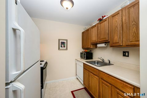 Tiny photo for 49 Glade Street #B4, West Haven, CT 06516 (MLS # 24171002)