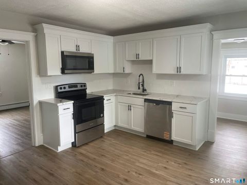 Photo of 82 Windsor Street #1, Enfield, CT 06082 (MLS # 24156677)