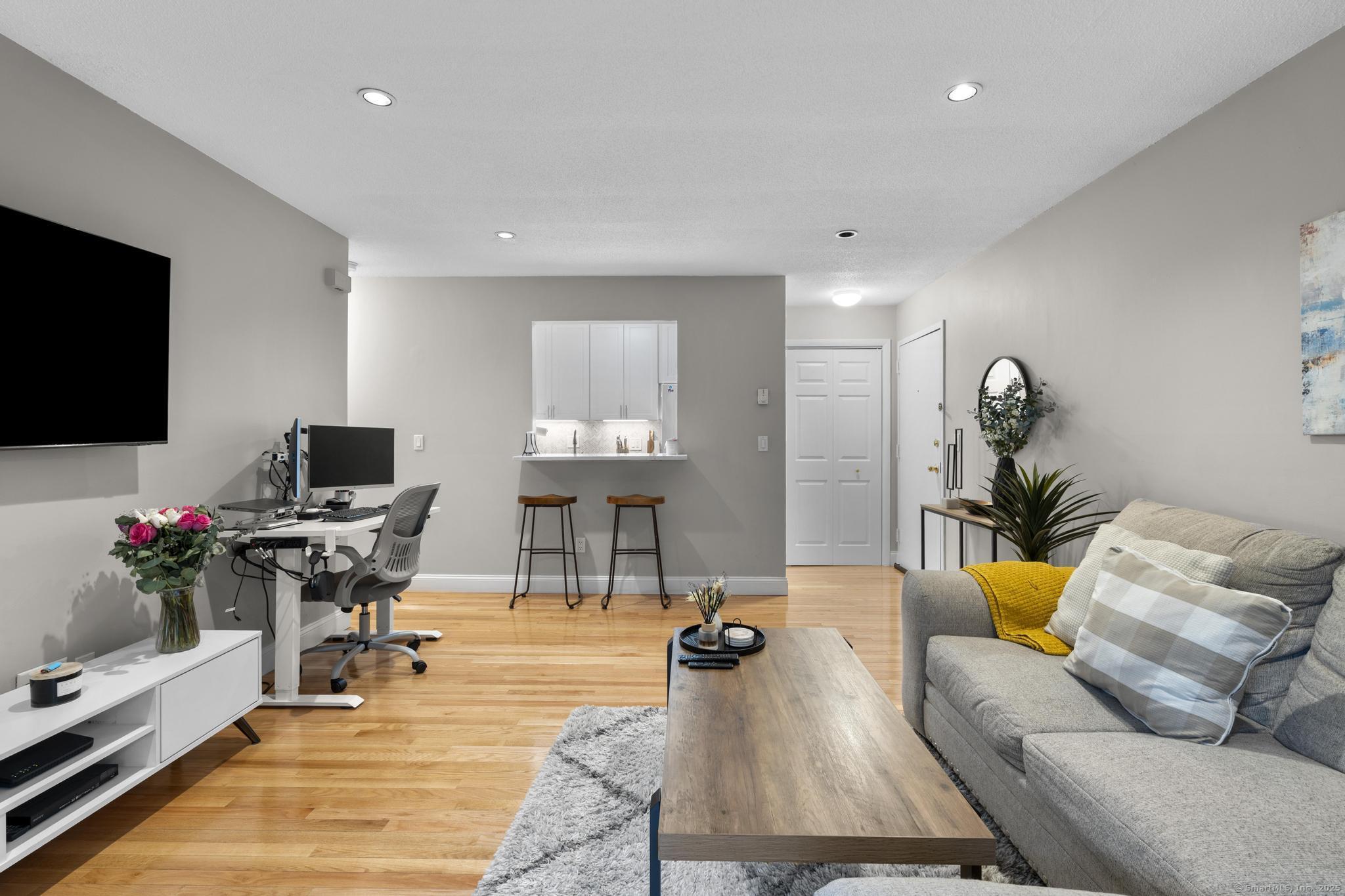197 Bridge Street #APT 2, Stamford, Connecticut image 4