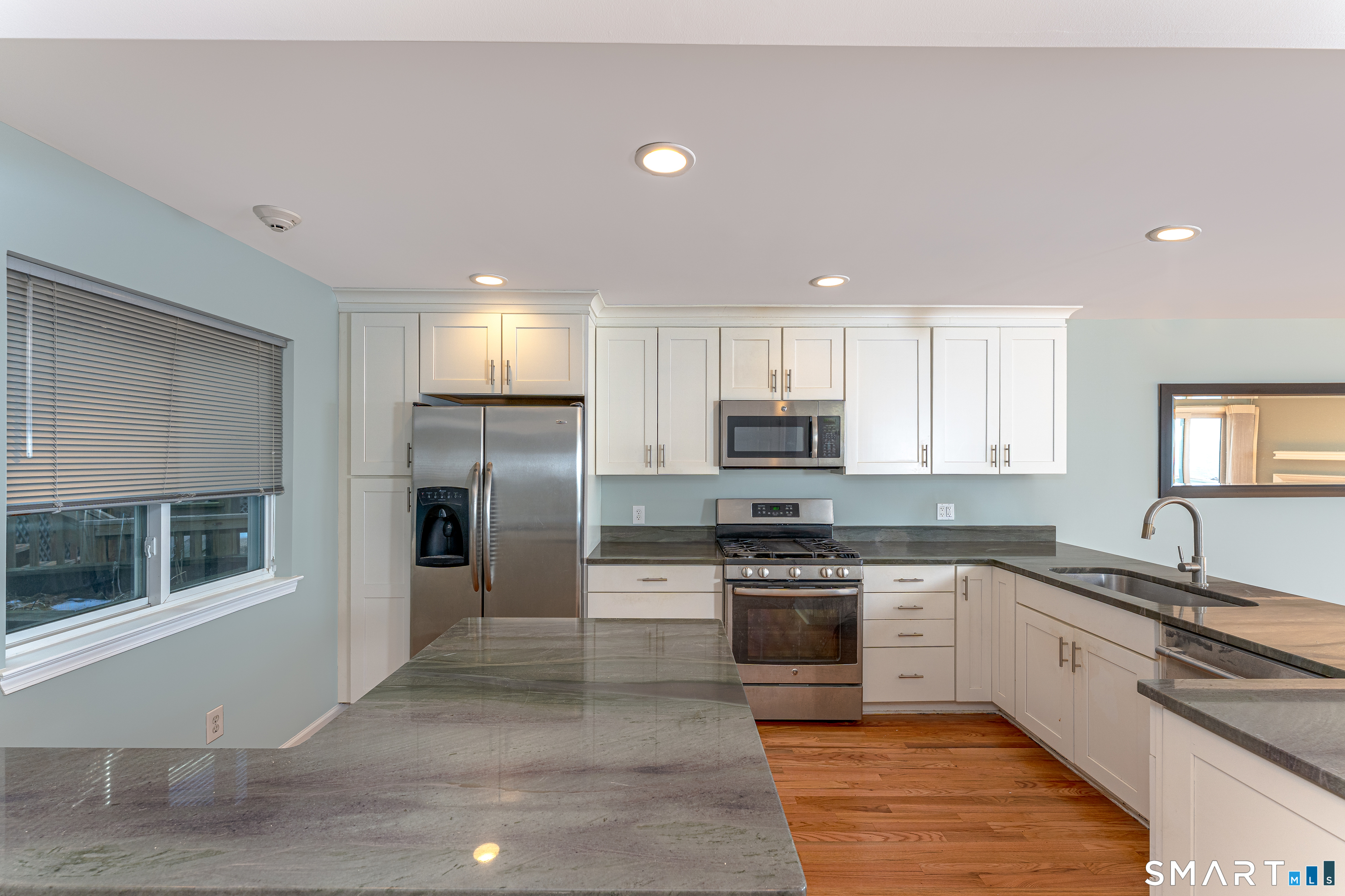 1 Mansfield Grove Road APT 103