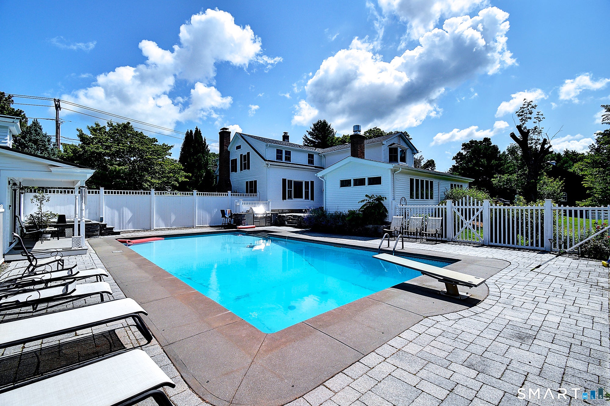 56 Old Farms Road