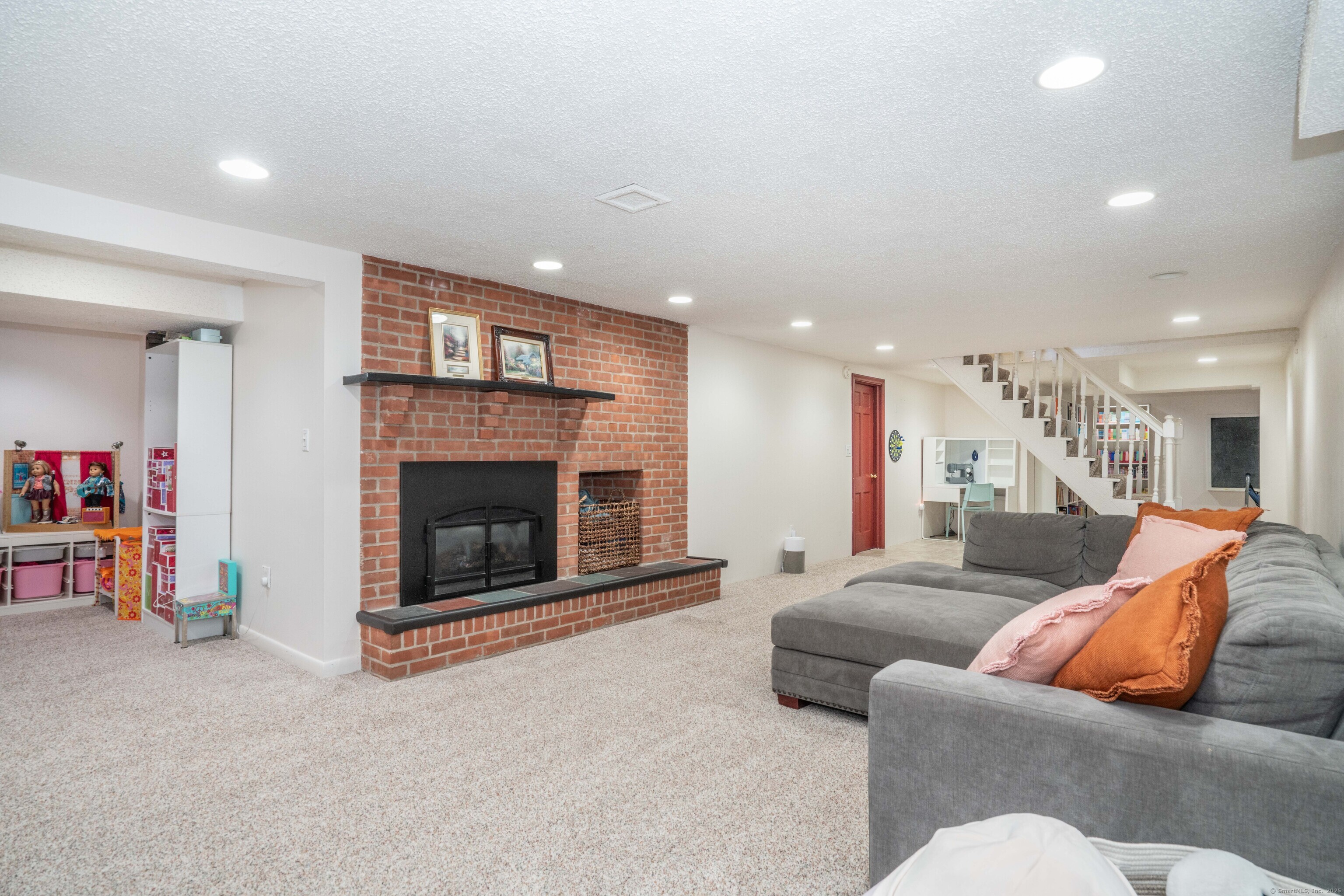 132 Cliffmore Road, West Hartford, Connecticut image 37