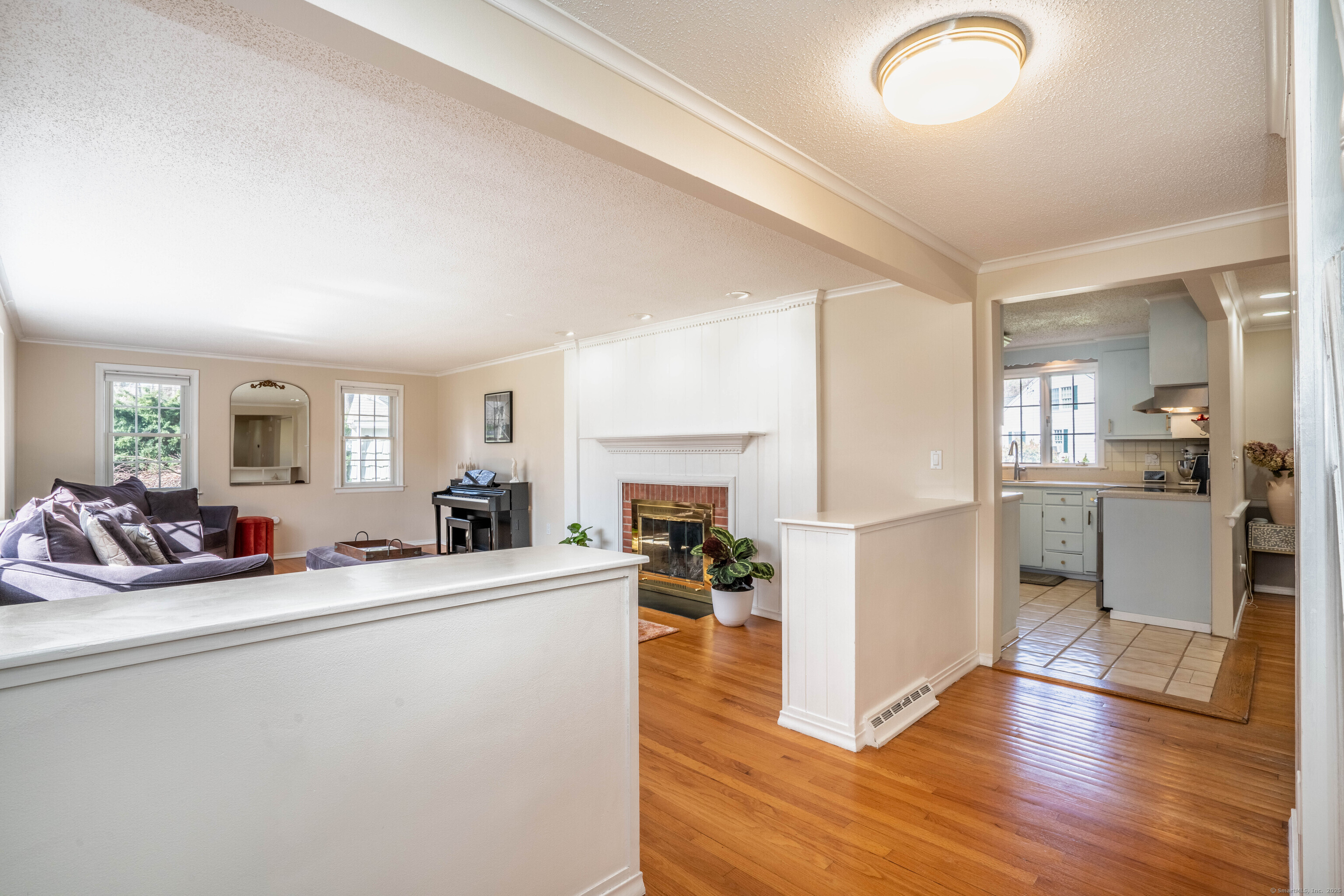 132 Cliffmore Road, West Hartford, Connecticut image 4
