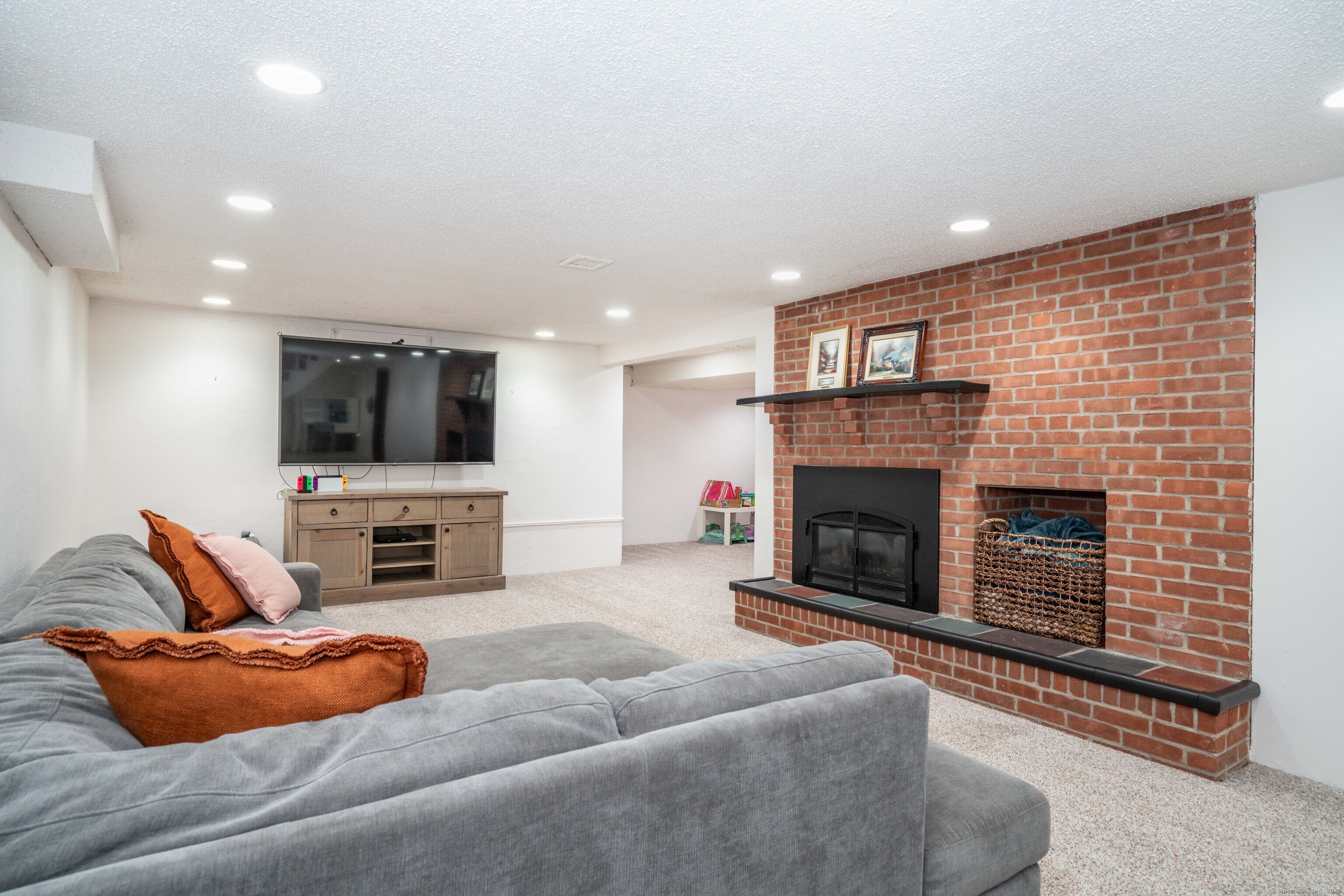 132 Cliffmore Road, West Hartford, Connecticut image 36