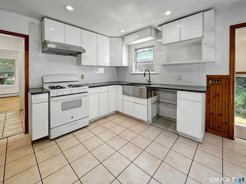 Tiny photo for 11 Hunt Street, Norwich, CT 06360 (MLS # 24199073)
