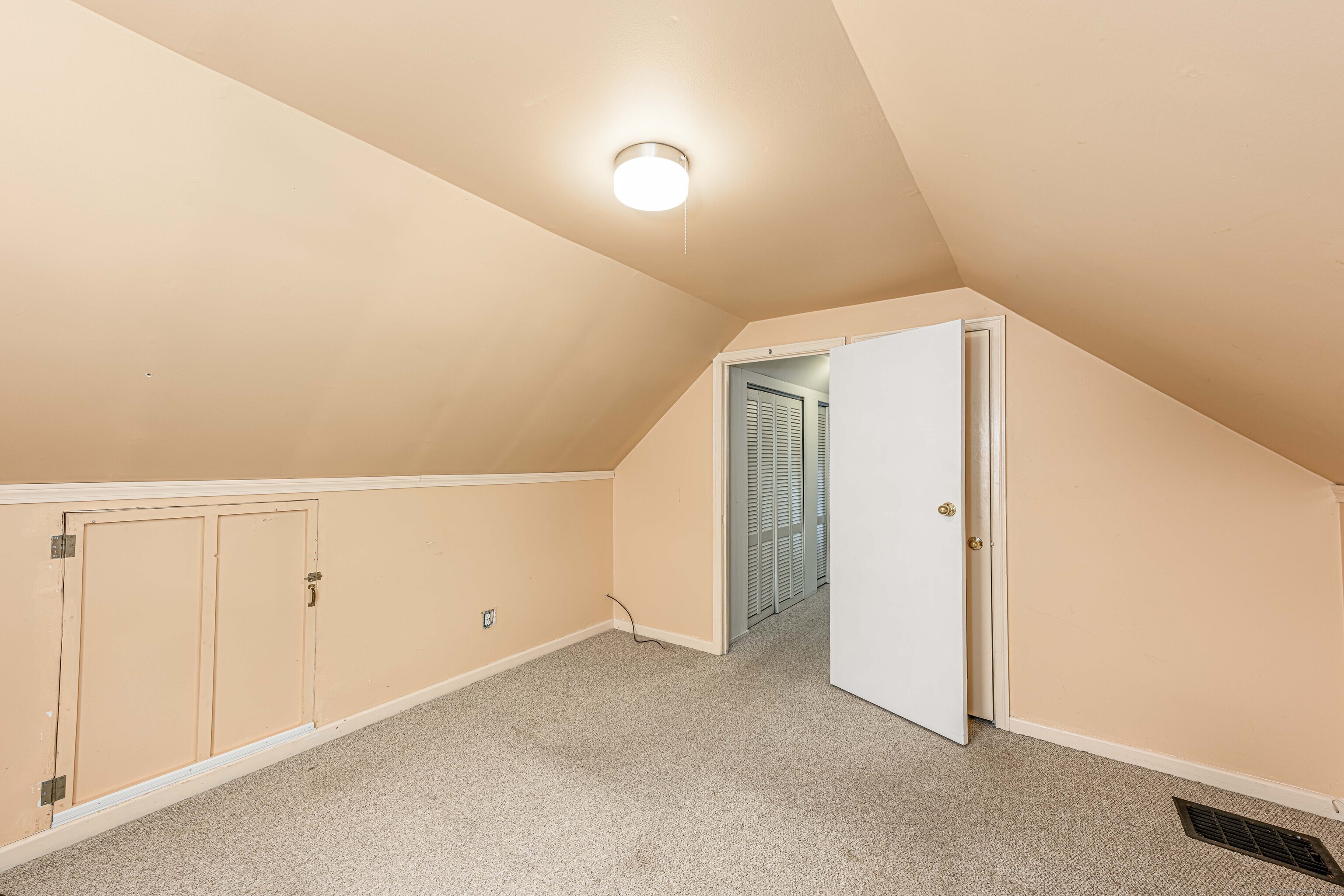 95 Vista Drive, East Haven, Connecticut image 14