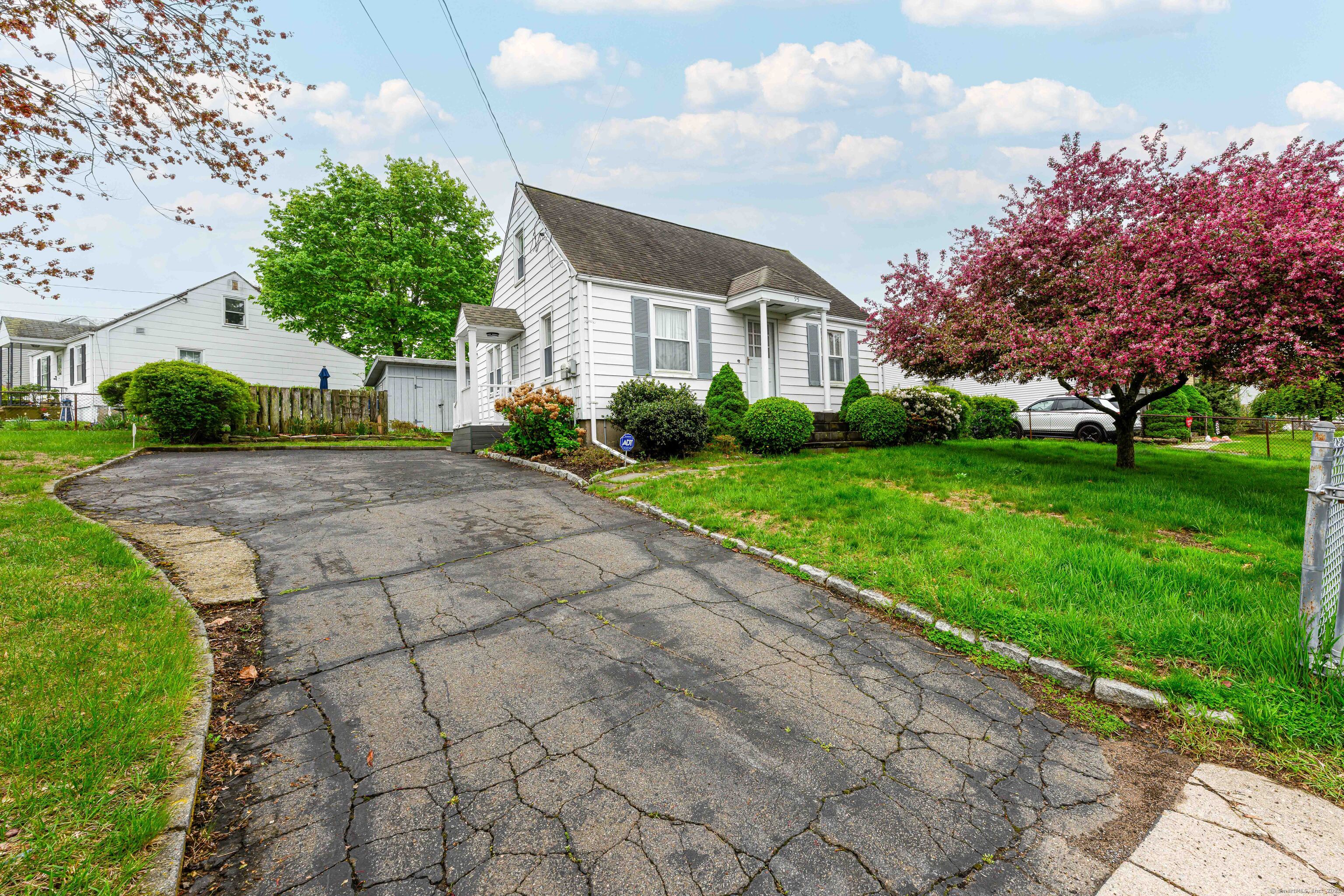 95 Vista Drive, East Haven, Connecticut image 1