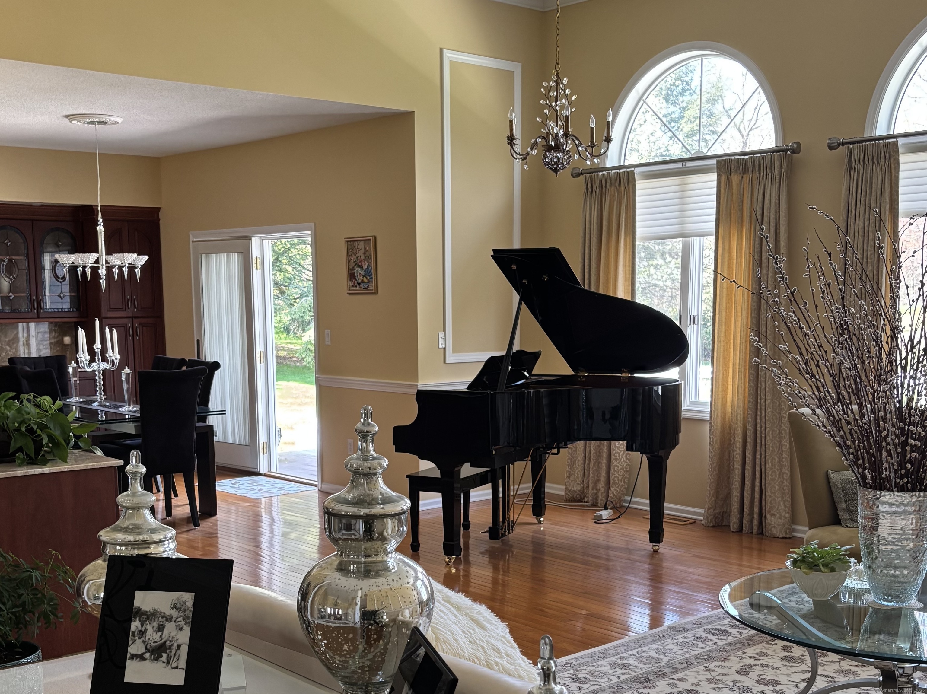 17 Bunker Hill Road, Woodbridge, Connecticut image 9