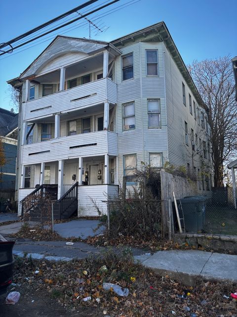 Multifamily For Sale - 899 Hancock Avenue<br/> Bridgeport, CT 06605