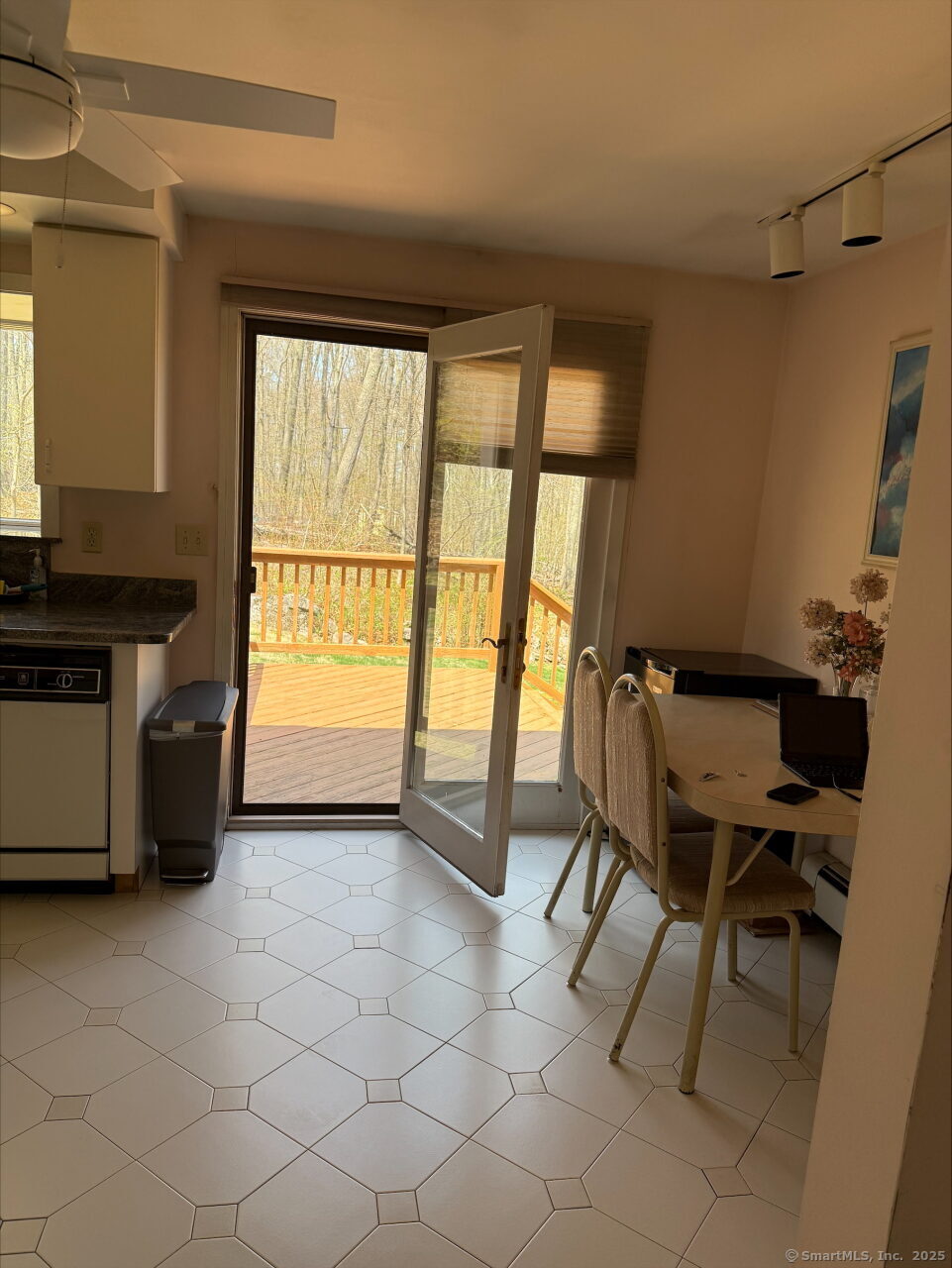 75 Troiano Road, Hamden, Connecticut image 3