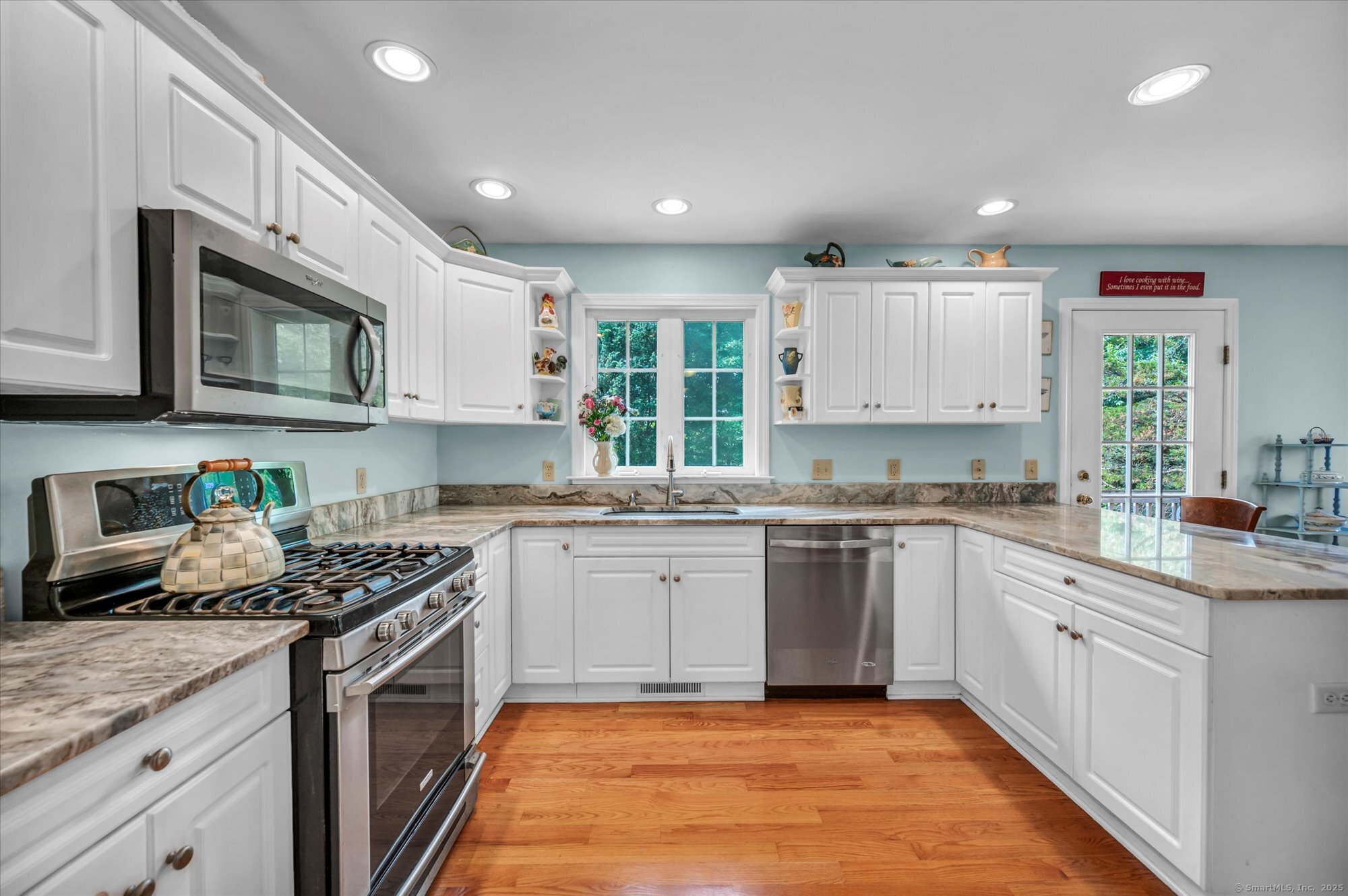 18 Overlook Avenue