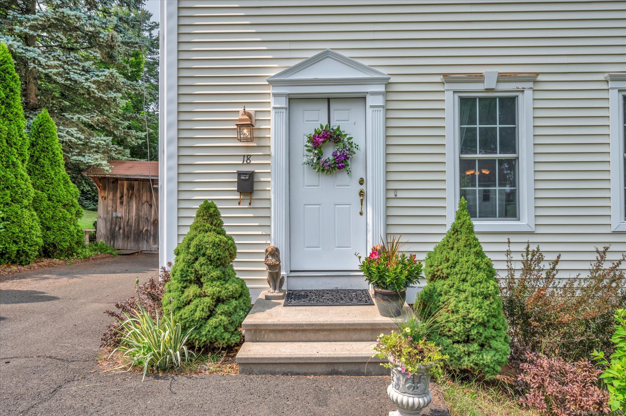 18 Overlook Avenue