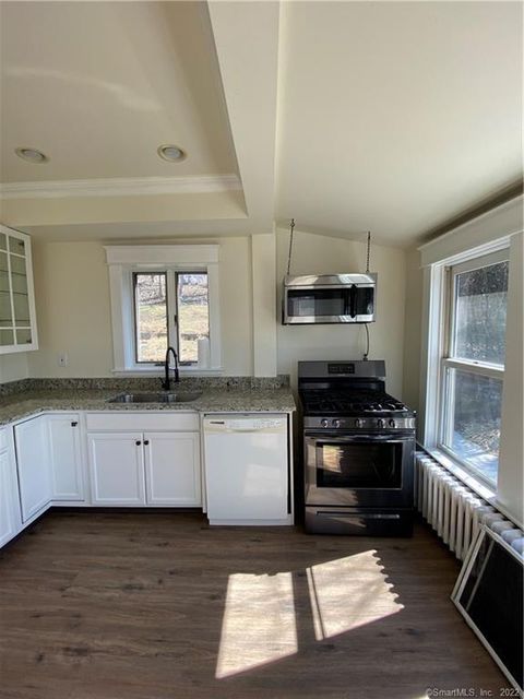 Tiny photo for 453 Quinnipiac Avenue #2, New Haven, CT 06513 (MLS # 24164576)