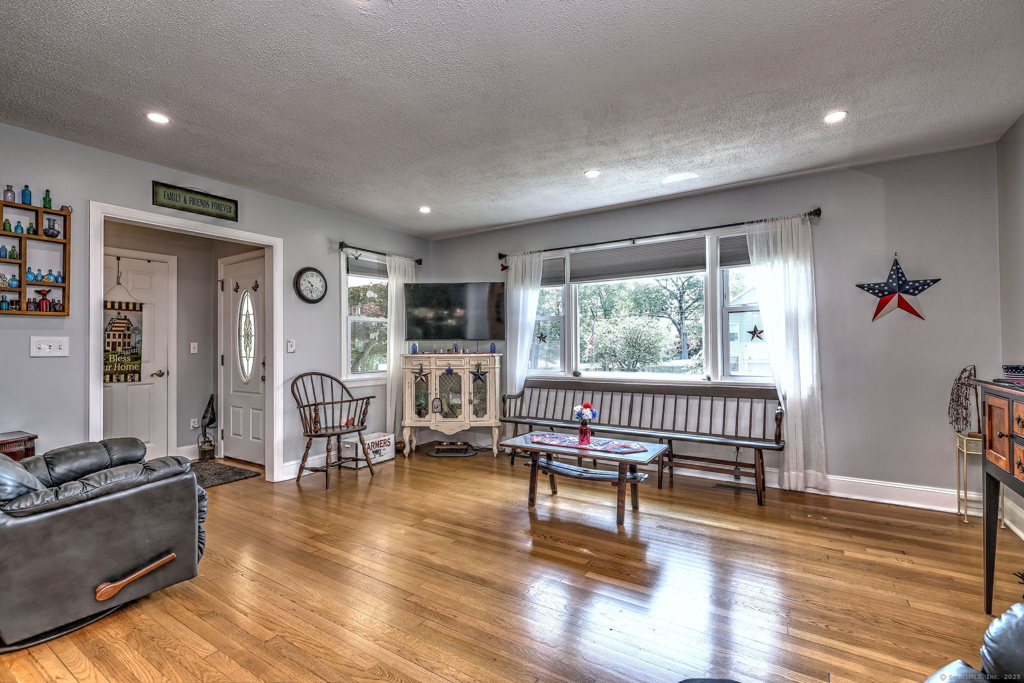3 Pierce Lane