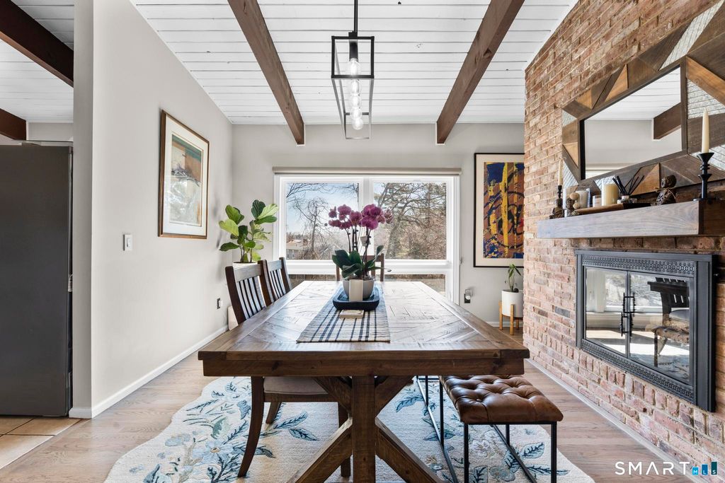 Photo of 19 Ledgebrook Drive #19, Norwalk, CT 06854 (MLS # 24161955)