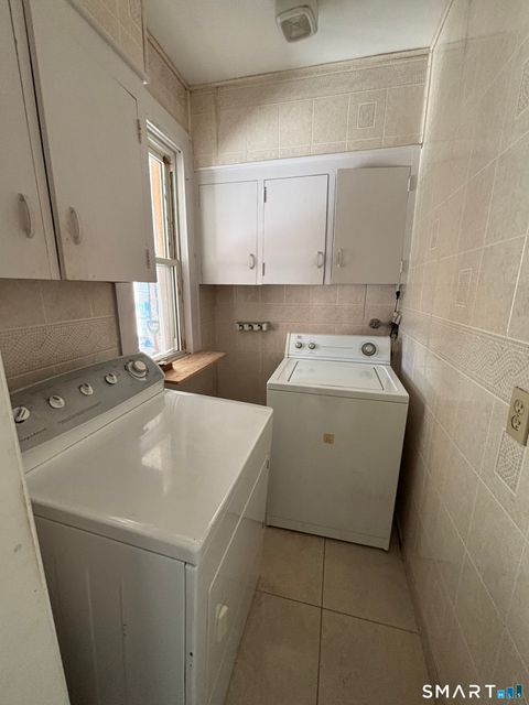 Tiny photo for 552 Franklin Avenue #Floor 2, Hartford, CT 06114 (MLS # 24147799)