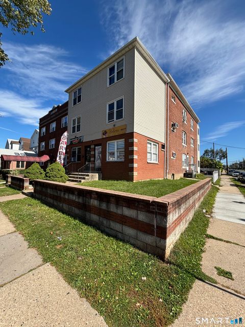 Tiny photo for 552 Franklin Avenue #Floor 2, Hartford, CT 06114 (MLS # 24147799)