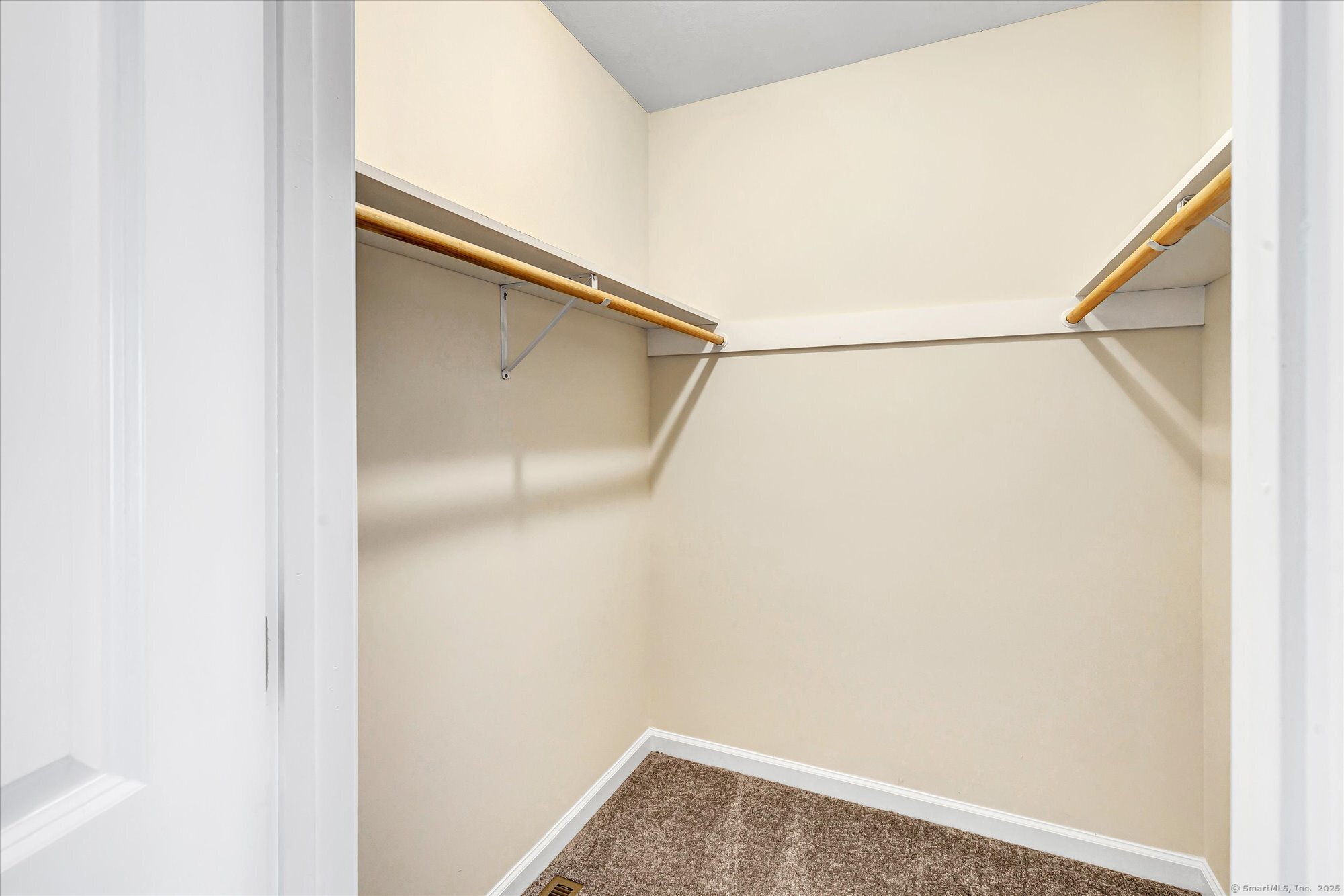 22 Pear Tree Drive, Naugatuck, Connecticut image 27
