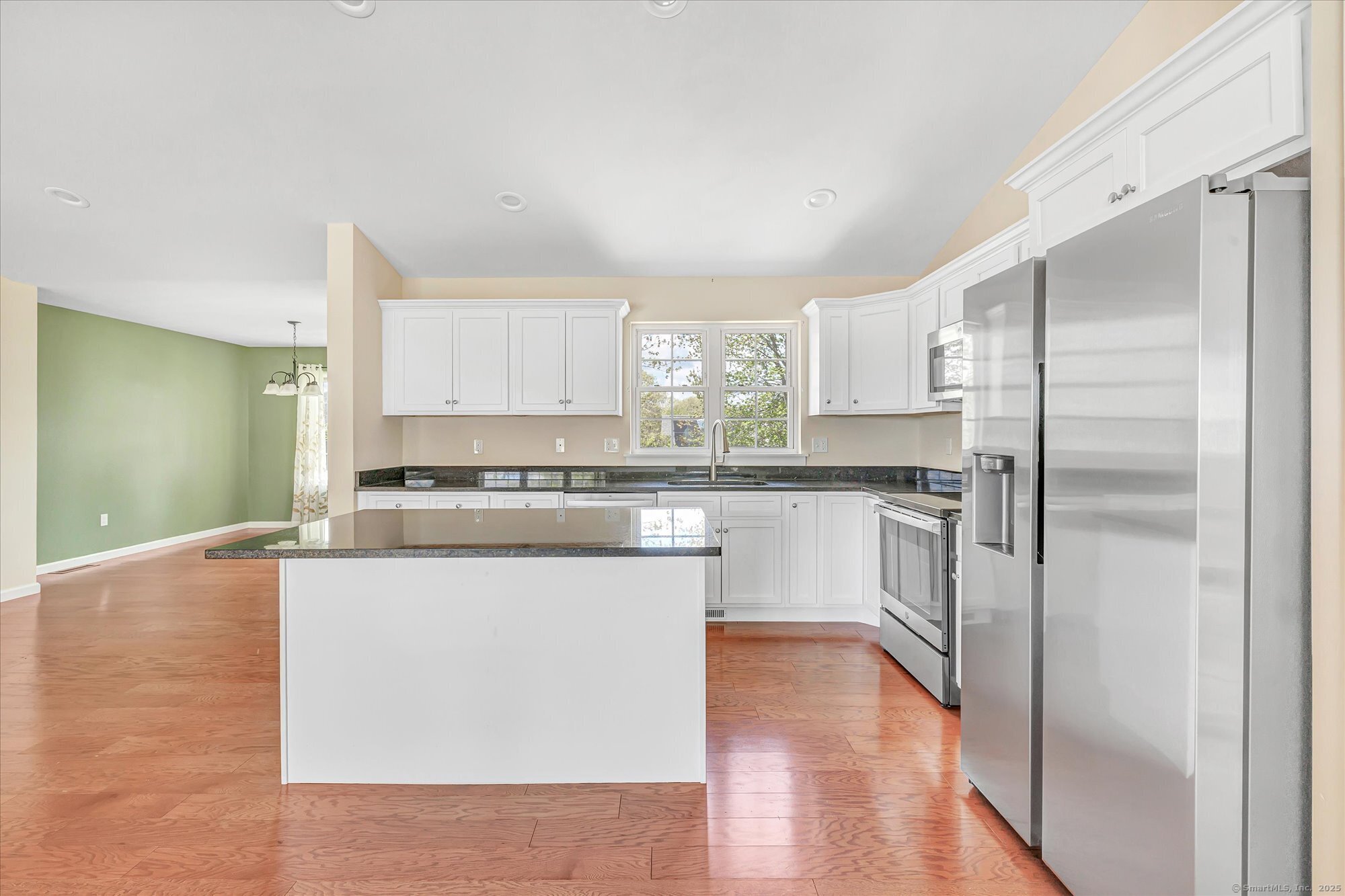 22 Pear Tree Drive, Naugatuck, Connecticut image 5