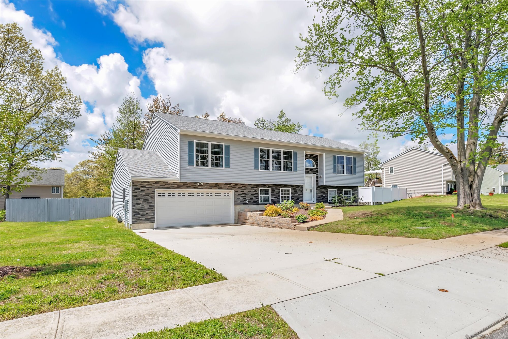 22 Pear Tree Drive, Naugatuck, Connecticut image 2