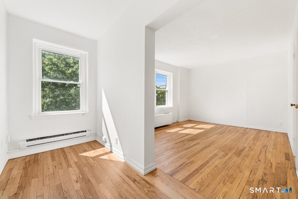 Photo of 124 Woodside Green #3D, Stamford, CT 06840 (MLS # 24205800)