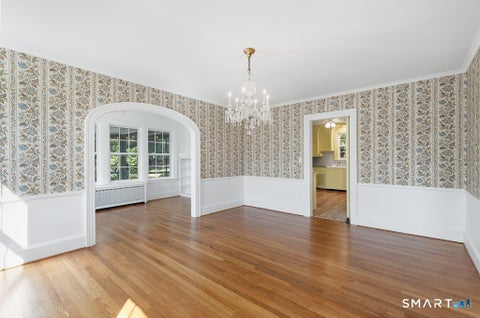 Tiny photo for 10 Vista Terrace, New Haven, CT 06515 (MLS # 24209415)