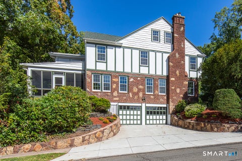 Tiny photo for 10 Vista Terrace, New Haven, CT 06515 (MLS # 24209415)