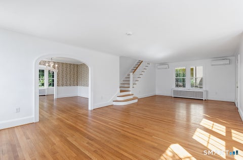 Tiny photo for 10 Vista Terrace, New Haven, CT 06515 (MLS # 24209415)