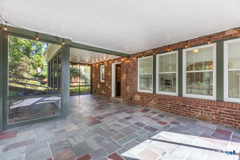 Tiny photo for 10 Vista Terrace, New Haven, CT 06515 (MLS # 24209415)