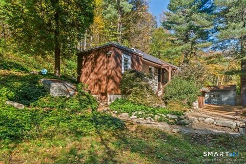 Photo of 492 Newtown Turnpike, Weston, CT 06883 (MLS # 24165696)