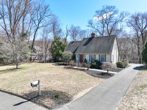 93 Stage Coach Road Windsor CT 06095
