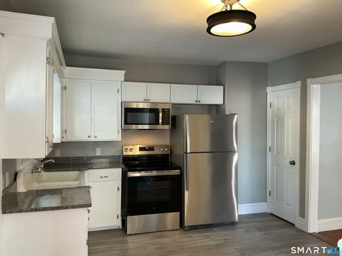 Tiny photo for 518 High Street #1st Fl N, Middletown, CT 06457 (MLS # 24154012)