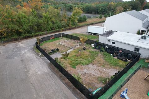 Tiny photo for 4137 Whitney Avenue, Hamden, CT 06518 (MLS # 24140295)