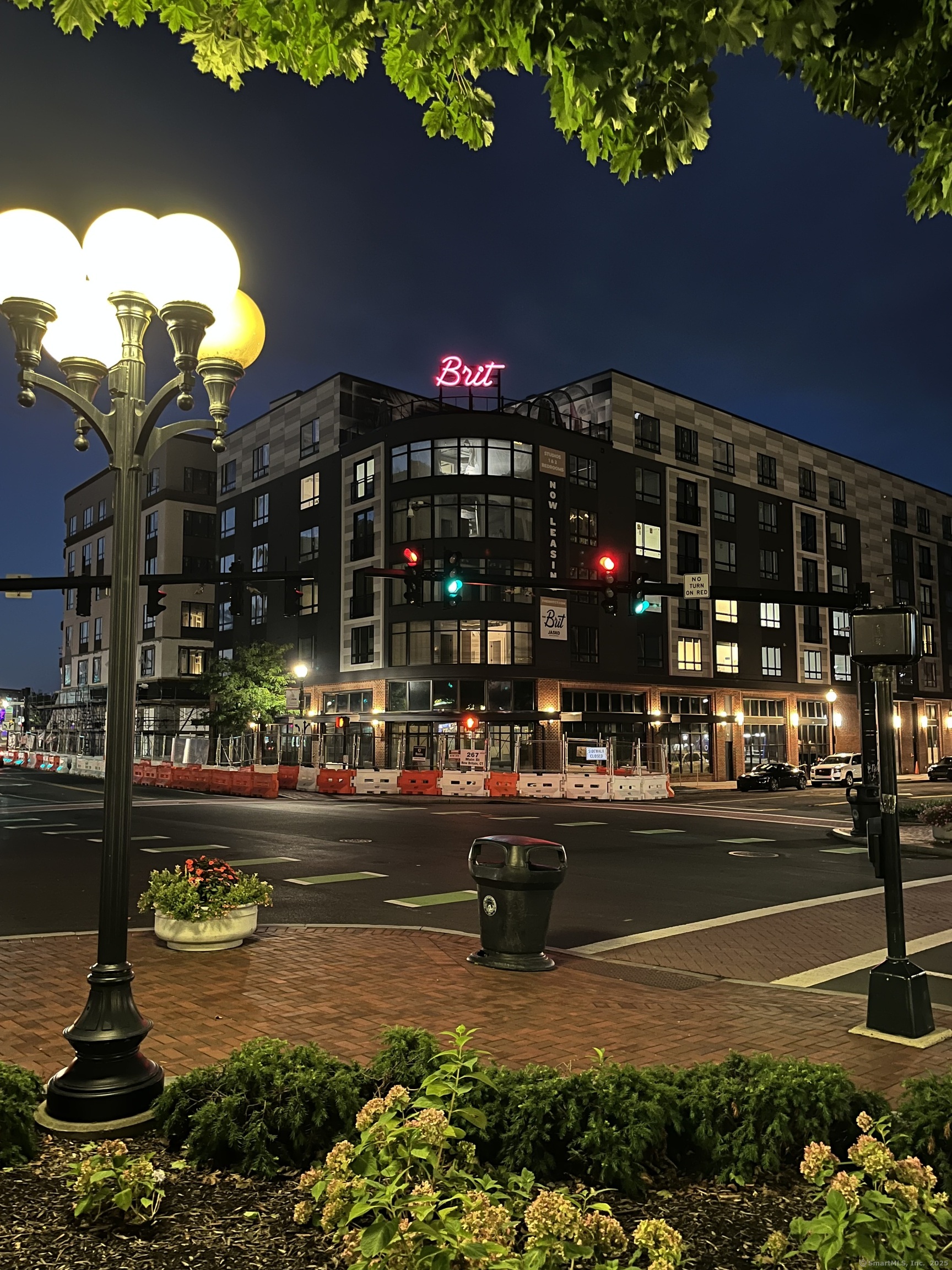 Main Street 512, New Britain, Connecticut - 1 Bathrooms  
1 Rooms - 