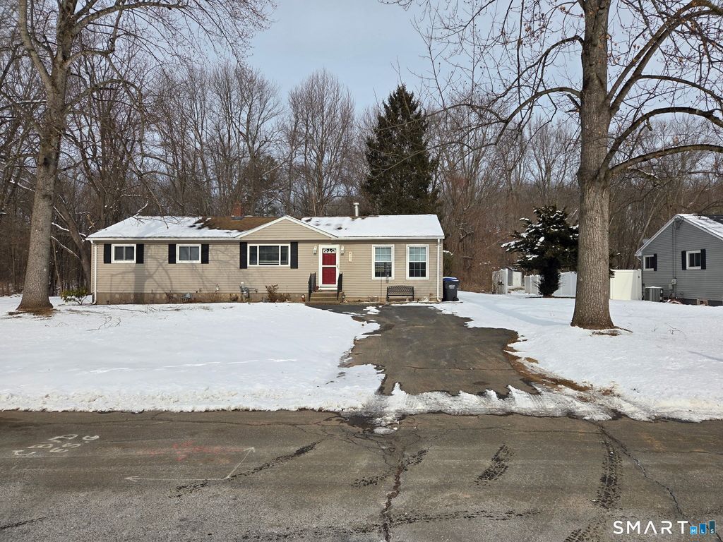 Photo of 192 Scantic Meadow Road, South Windsor, CT 06074 (MLS # 24150413)