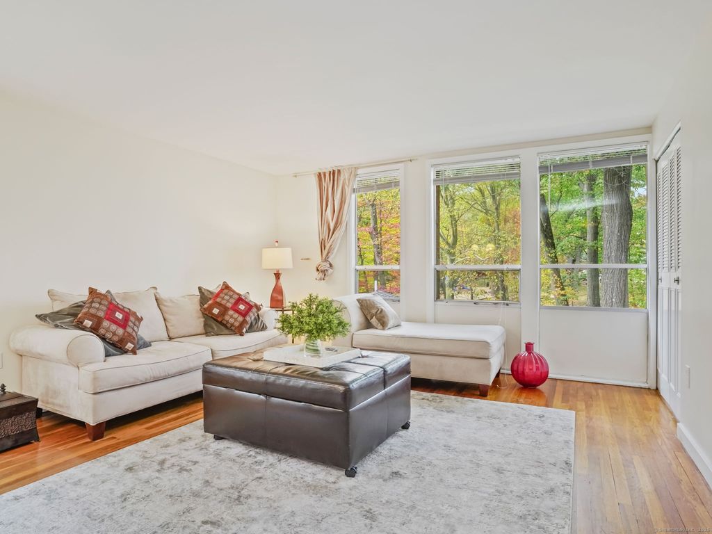 Photo of 160 Fairfield Woods Road #APT 68, Fairfield, CT 06825 (MLS # 24137203)