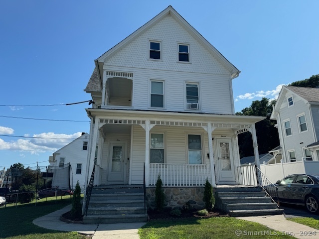 Rental Property at 9 Hull Street, Ansonia, Connecticut - Bedrooms: 3 
Bathrooms: 1 
Rooms: 5  - $1,800 MO.
