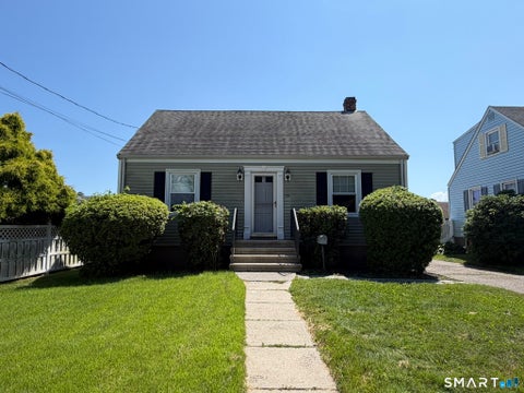 Photo of 25 Federal Street, Stratford, CT 06614 (MLS # 24197770)
