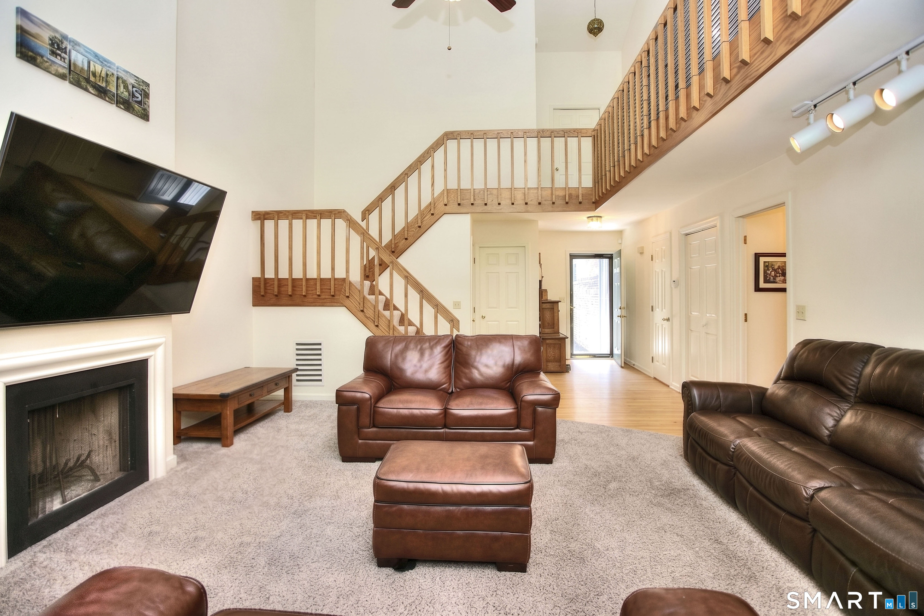 21 Hearthstone Drive 21