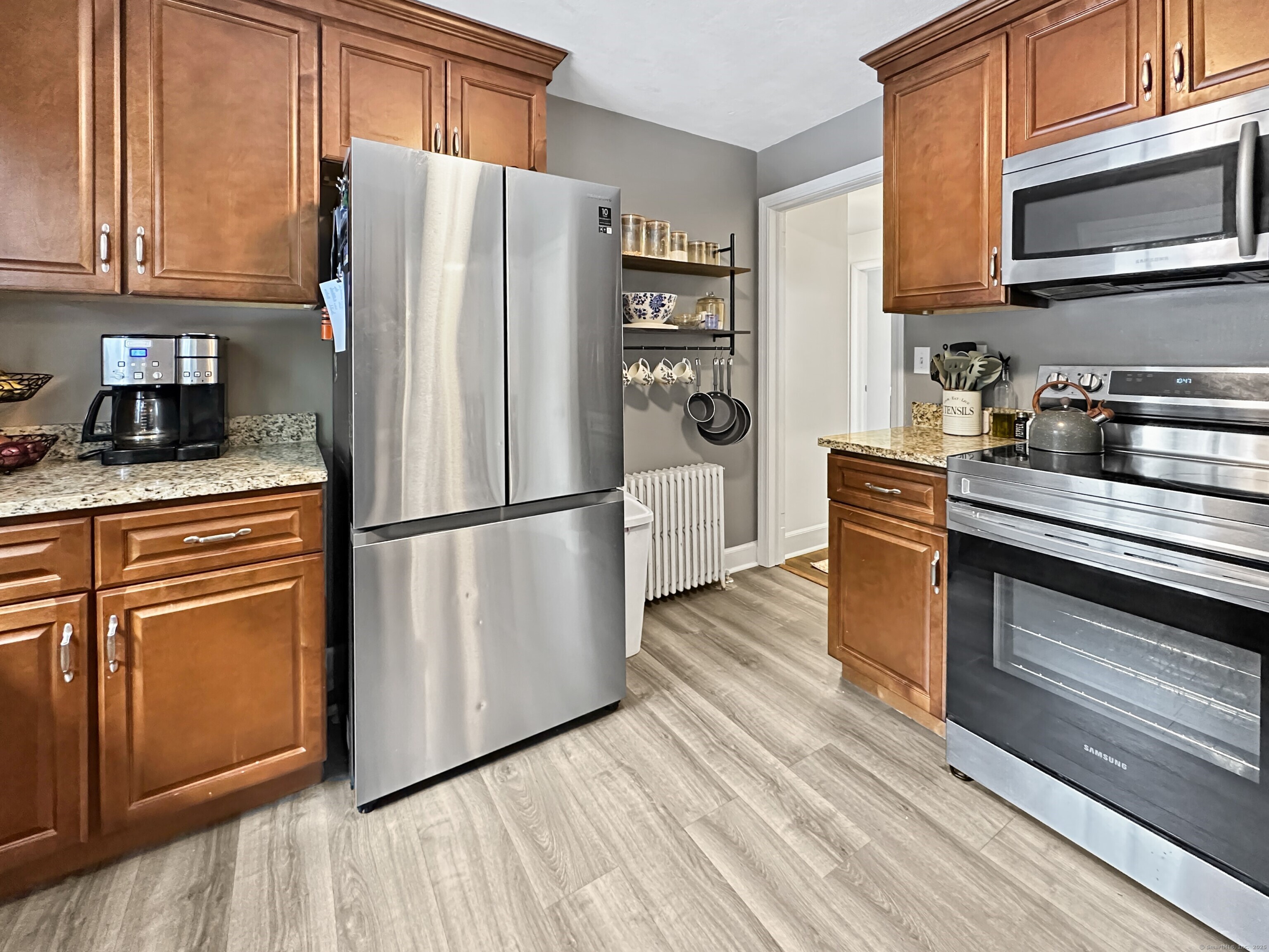 5 Senkow Drive, Waterford, Connecticut image 21