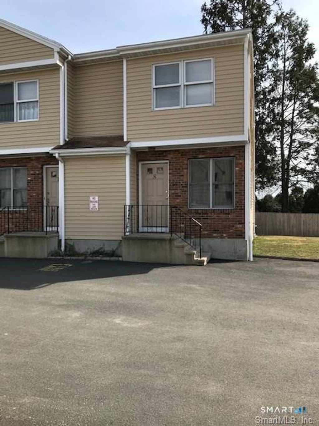 Photo of 39 Stuart Avenue #APT 8, Norwalk, CT 06850 (MLS # 24158916)